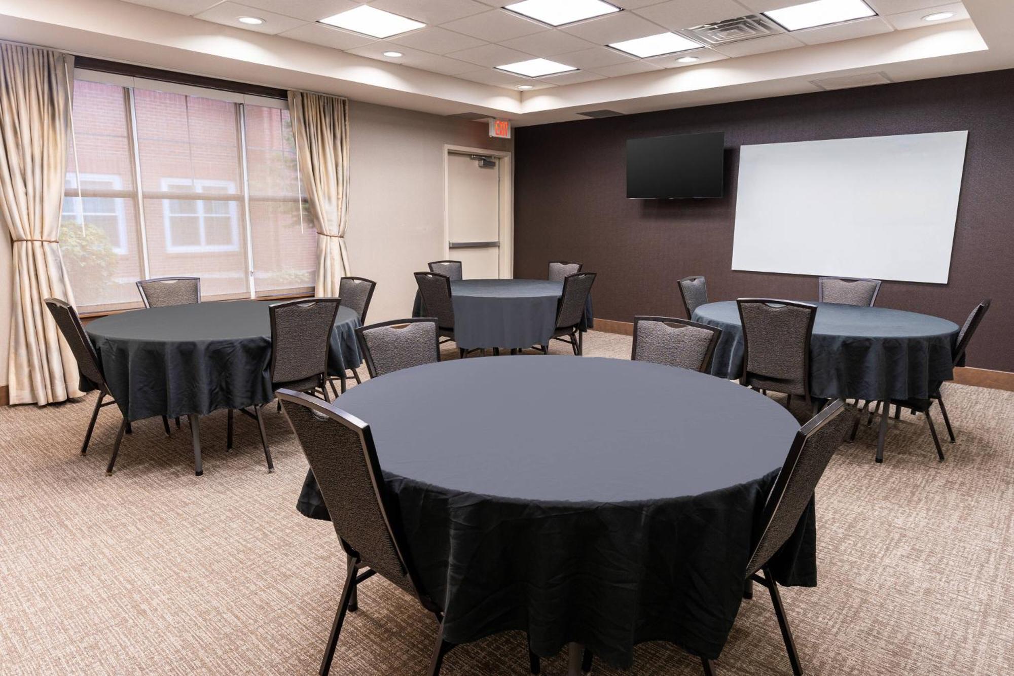Residence Inn By Marriott Decatur Forsyth Bagian luar foto